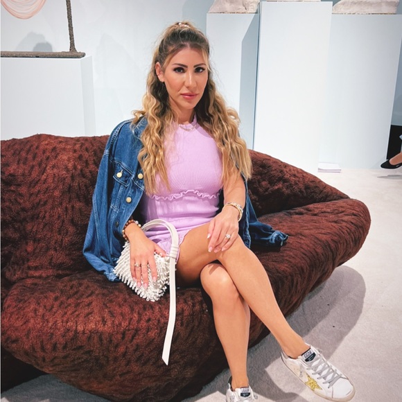 Meet your Posher, Elly - Picture 6 of 7